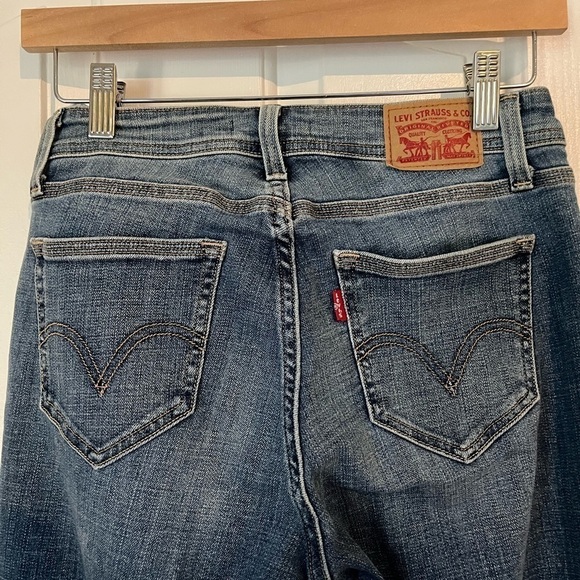 Levi's | 529 Curvy Bootcut Denim Jeans Midwash Western Cotton Size 4 - Picture 6 of 10